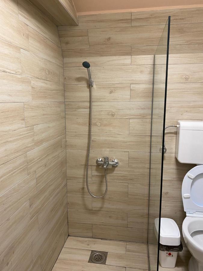 Delux Apartman Pozsarevác Kültér fotó